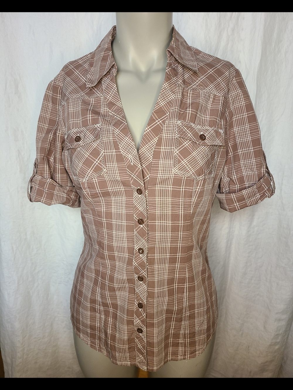 Guess Taupe and White Plaid Button-Front Shirt